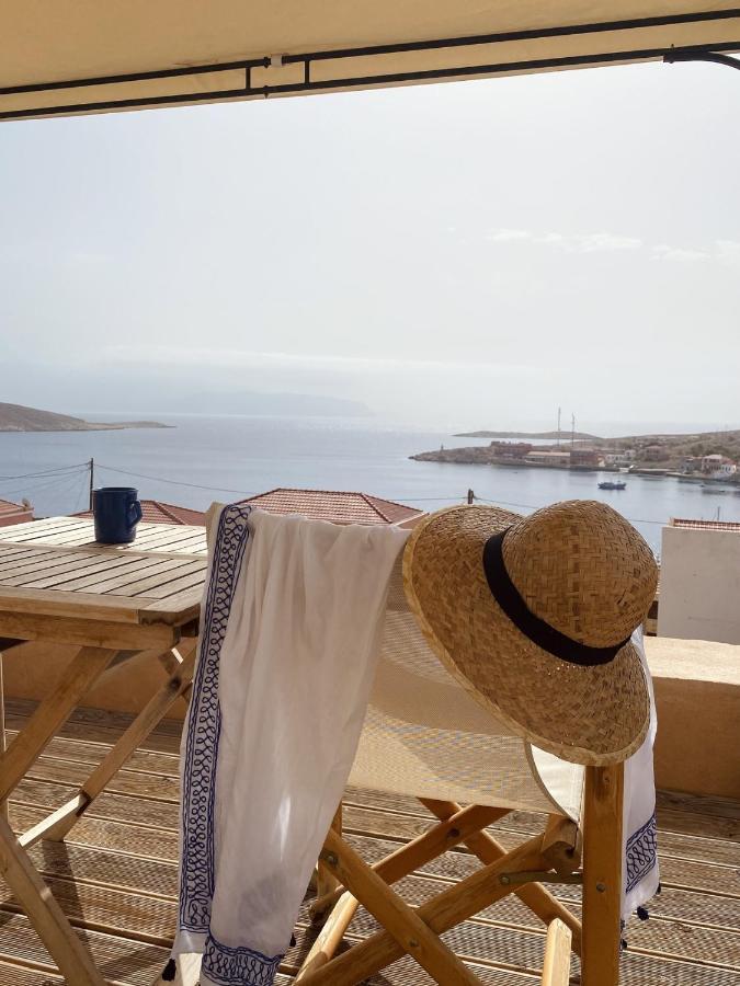 Marina Castellana Studios II Chalki Town Luaran gambar