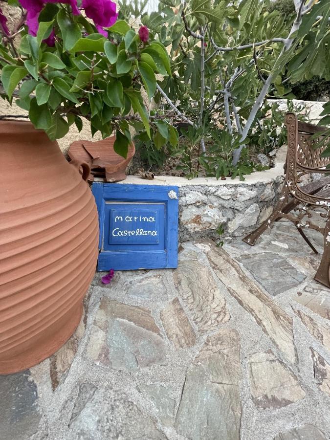 Marina Castellana Studios II Chalki Town Luaran gambar