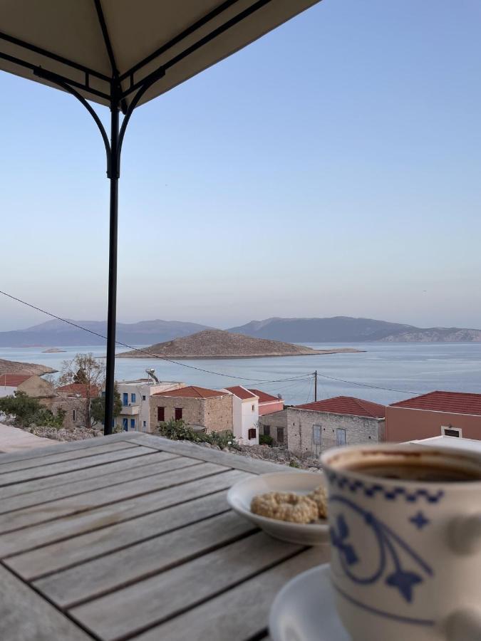 Marina Castellana Studios II Chalki Town Luaran gambar