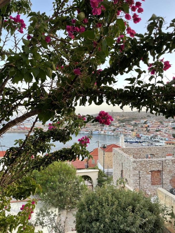 Marina Castellana Studios II Chalki Town Luaran gambar